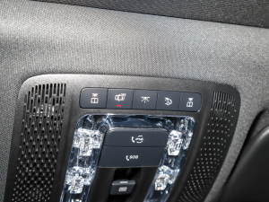 2022GLB 220 4MATIC п؅^(q)