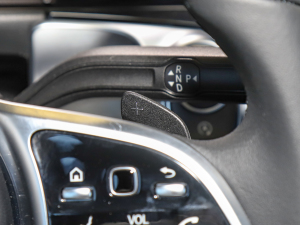 2022GLB 220 4MATIC п؅^(q)