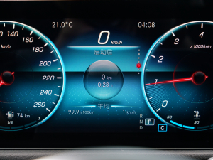 2022Ŀ GLB 200 Ӹ п؅^(q)