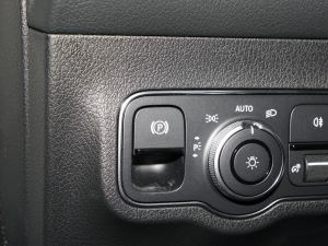 2022Ŀ GLB 200 r(sh) v܇Ƅ(dng)