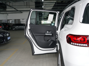 2022Ŀ GLB 200 r(sh) ܇T