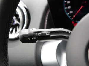 2022GLB 220 (dng) п؅^(q)