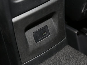 2022GLB 220 Ӹ п؅^