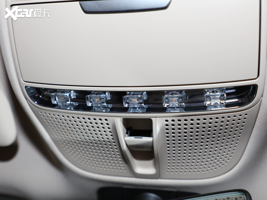 2022YE(j) E 260 L 