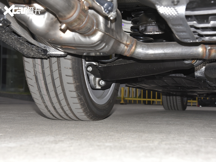 2022YE E 300 L \F