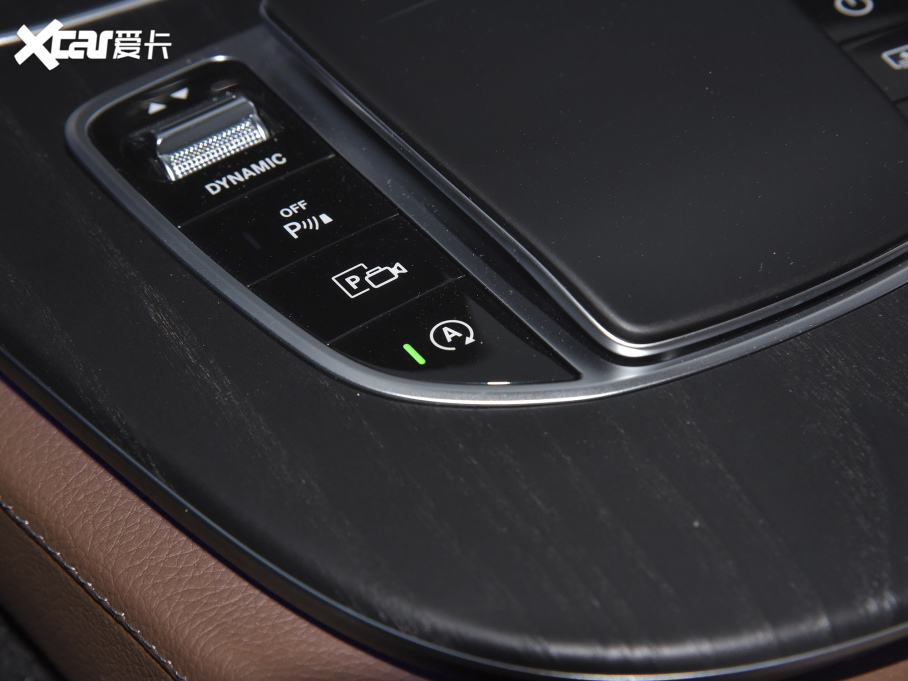 2022YE E 300 L \F