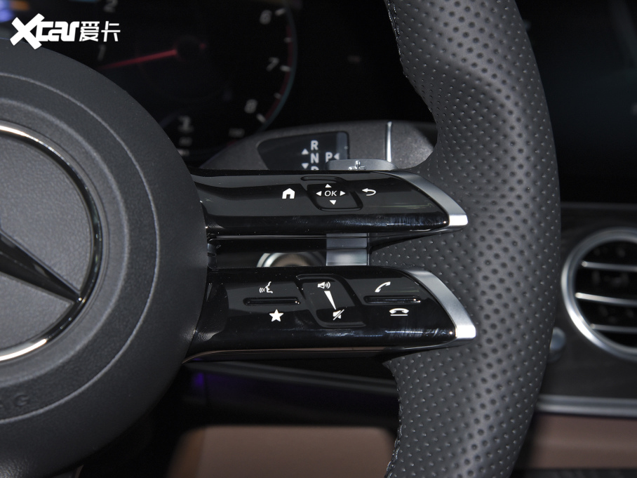 2022YE E 300 L \F