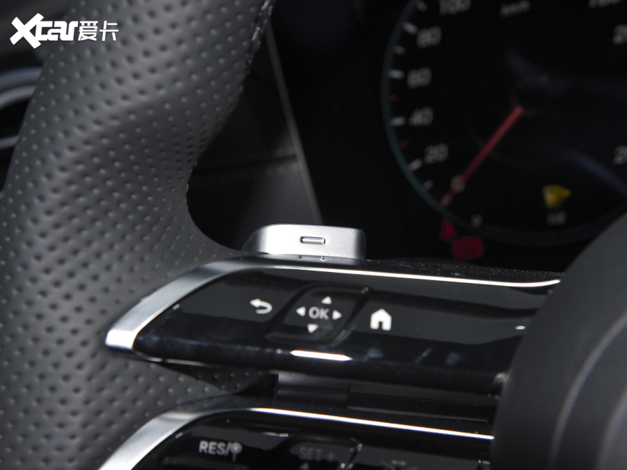 2022YE(j) E 300 L \(yn)(dng)F