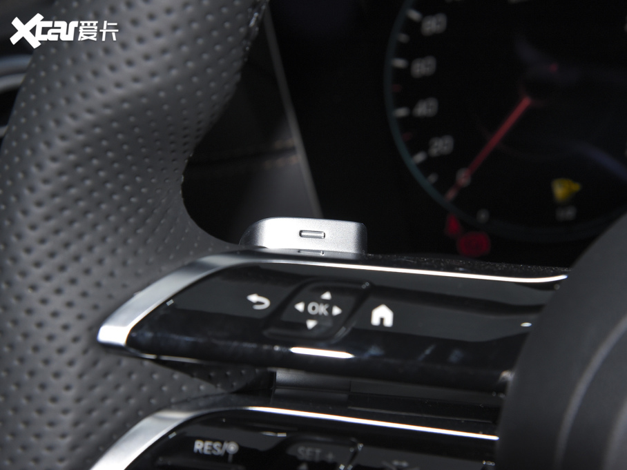 2022YE(j) E 300 L \(yn)(dng)F