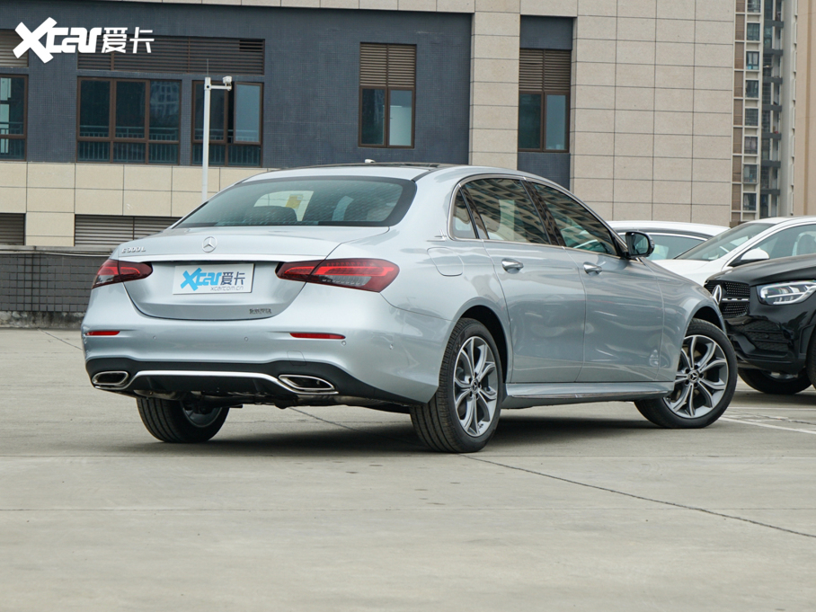 2022YE E 300 L \ӕr