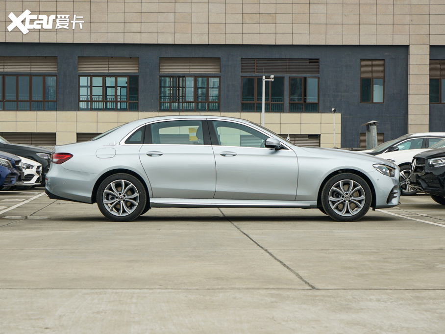 2022YE(j) E 300 L \(yn)(dng)r(sh)