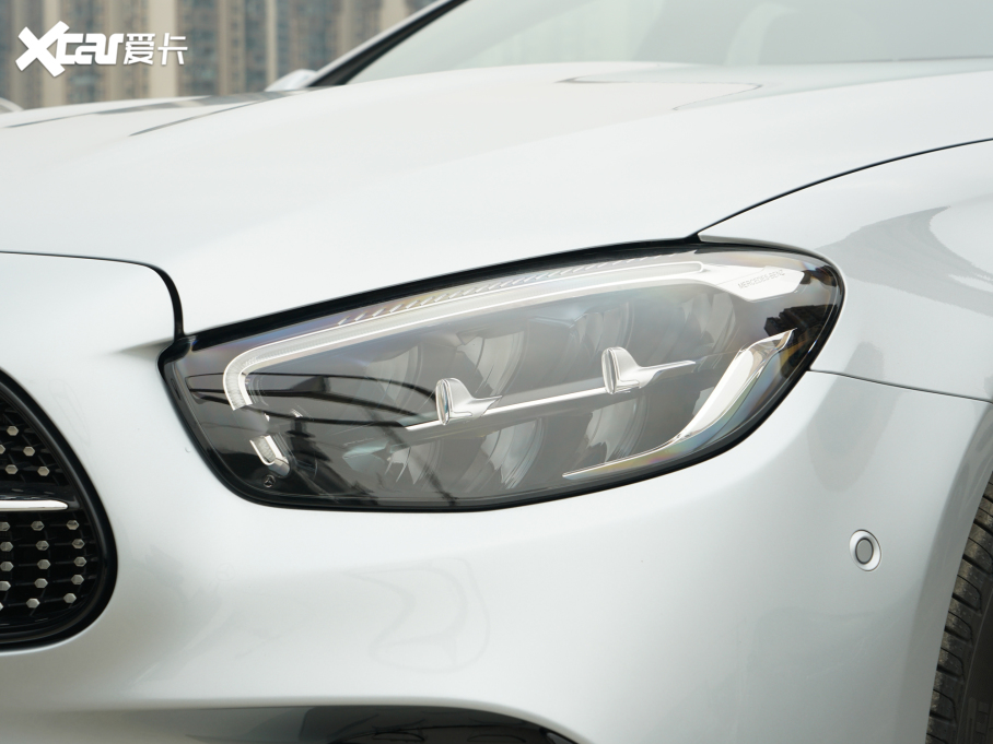 2022YE(j) E 300 L \(yn)(dng)r(sh)