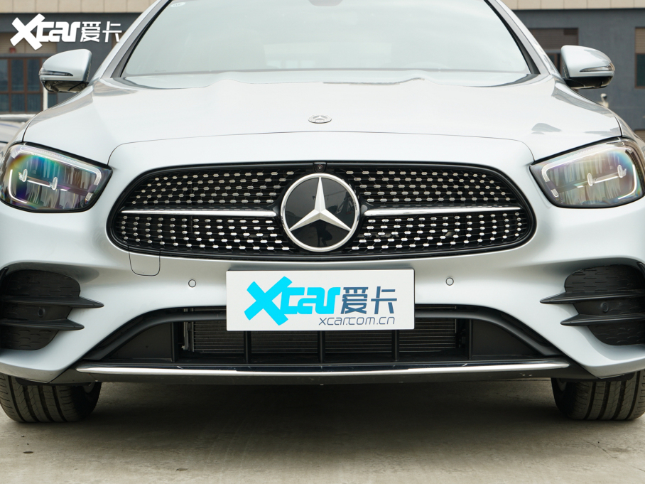 2022YE E 300 L \ӕr