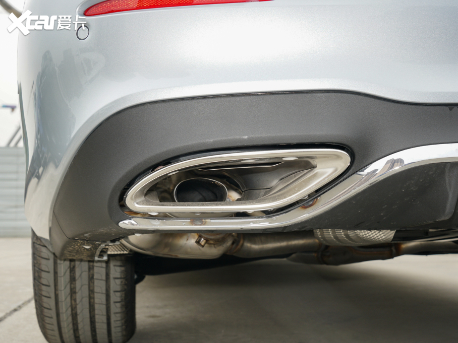 2022YE E 300 L \ӕr