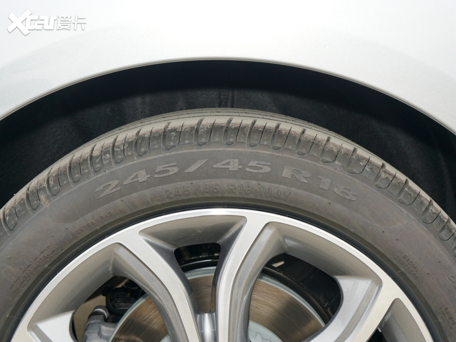 2022��YE��(j��) E 300 L �\(y��n)��(d��ng)�r(sh��)����