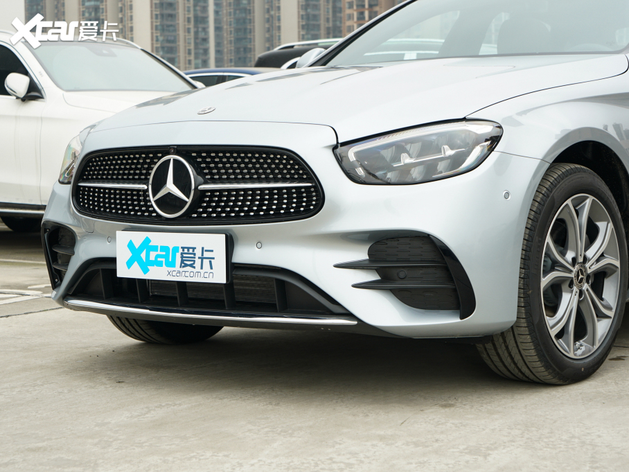 2022YE E 300 L \ӕr