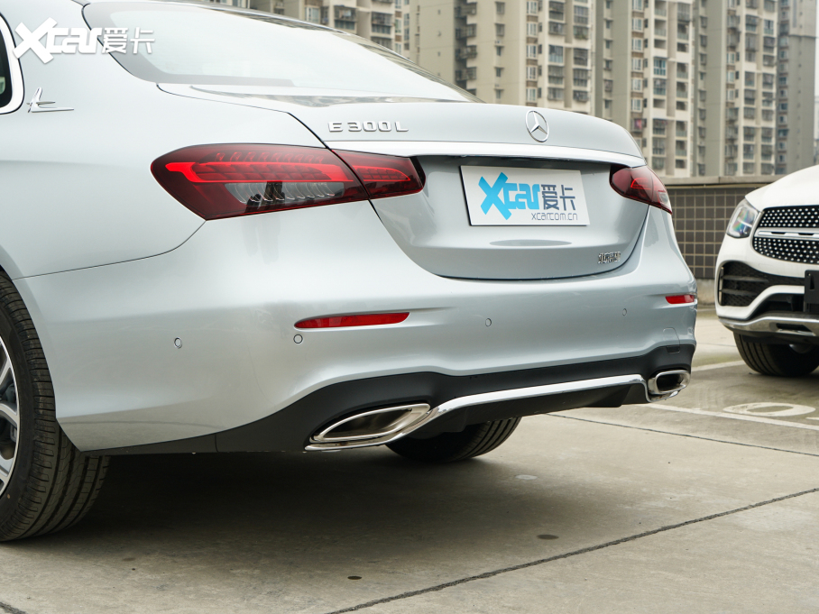 2022YE E 300 L \ӕr