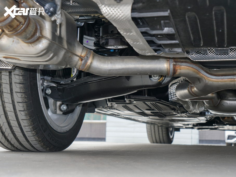 2022YE E 300 L \ӕr