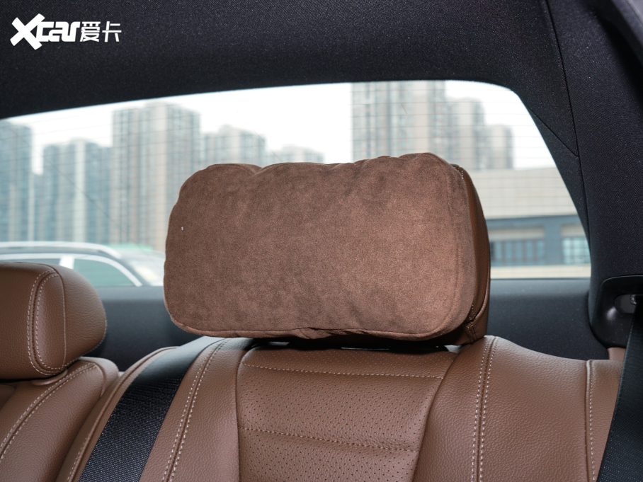 2022YE(j) E 300 L \(yn)(dng)r(sh)