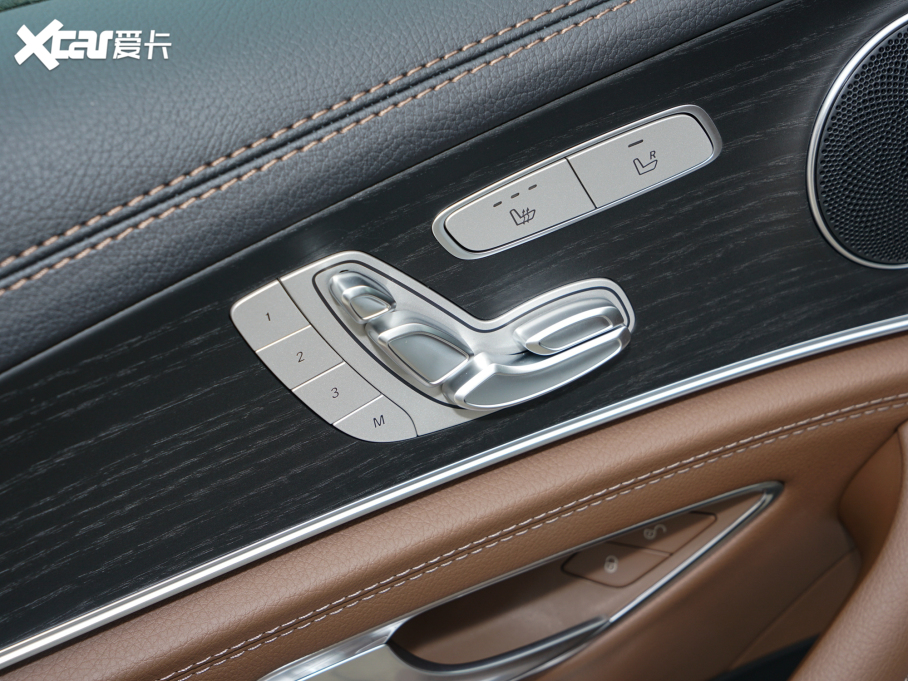 2022YE E 300 L \ӕr