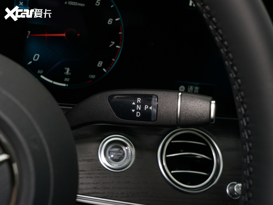 2022YE E 300 L \ӕr