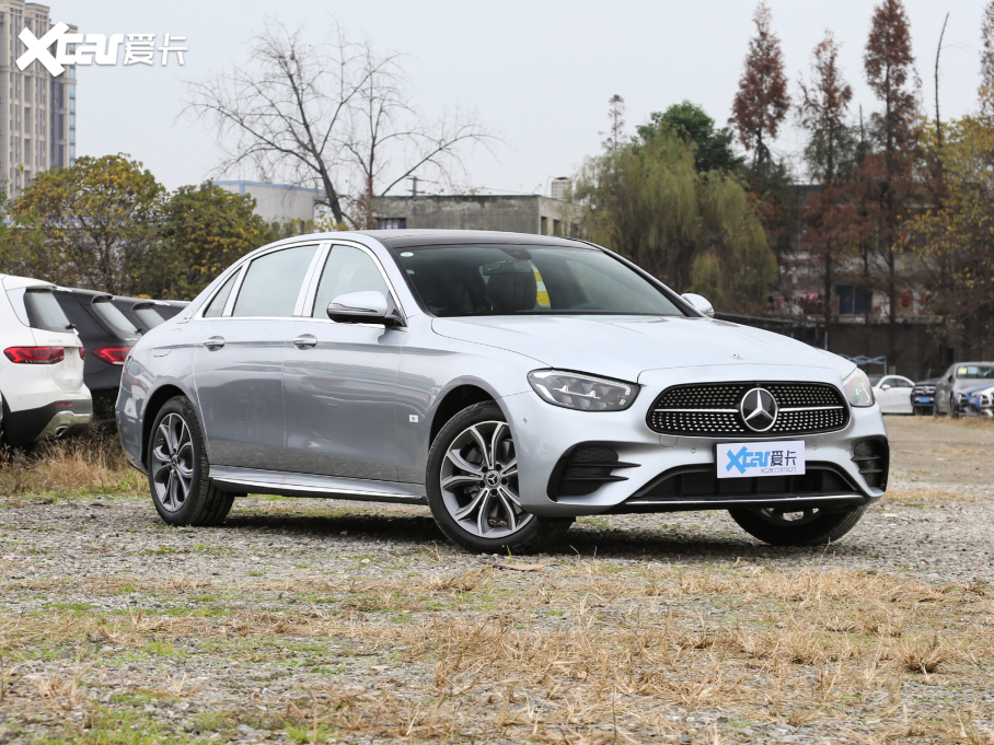 2022YE Ŀ E 300 L \ӺA