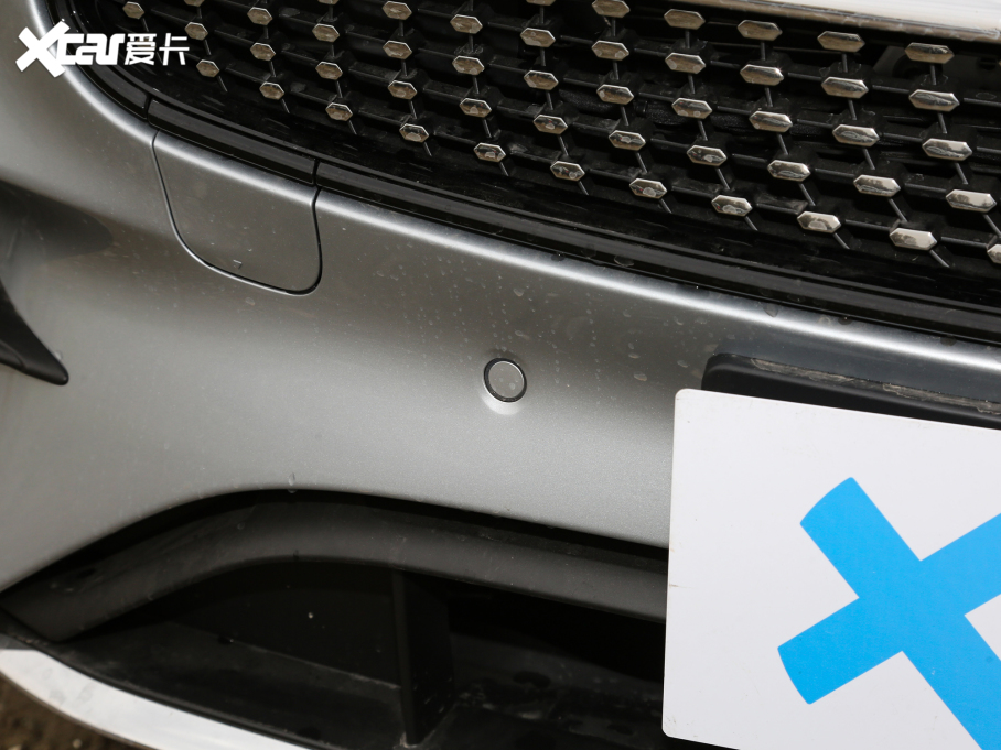 2022YE Ŀ E 300 L \ӺA