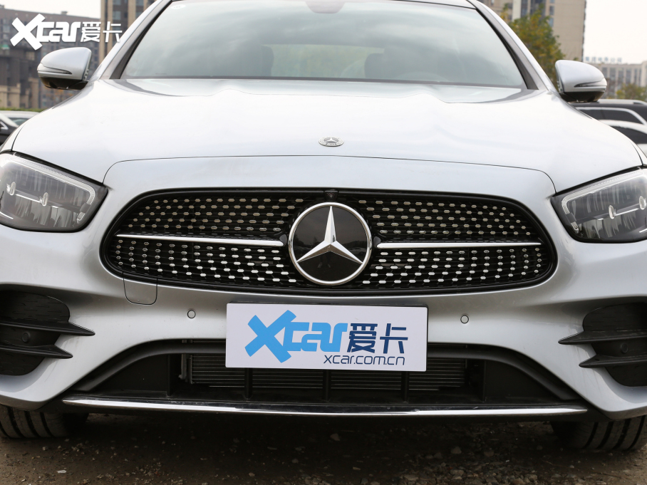 2022YE Ŀ E 300 L \ӺA