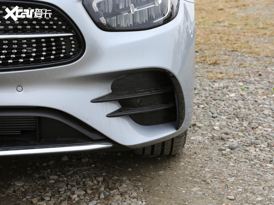 2022YE Ŀ E 300 L \ӺA