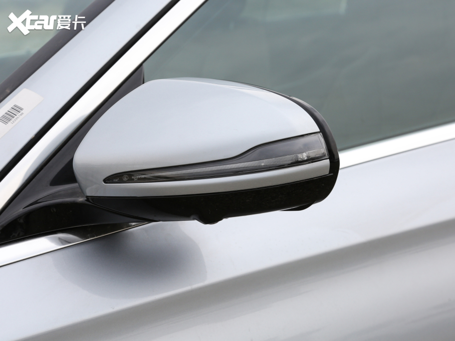 2022YE Ŀ E 300 L \ӺA