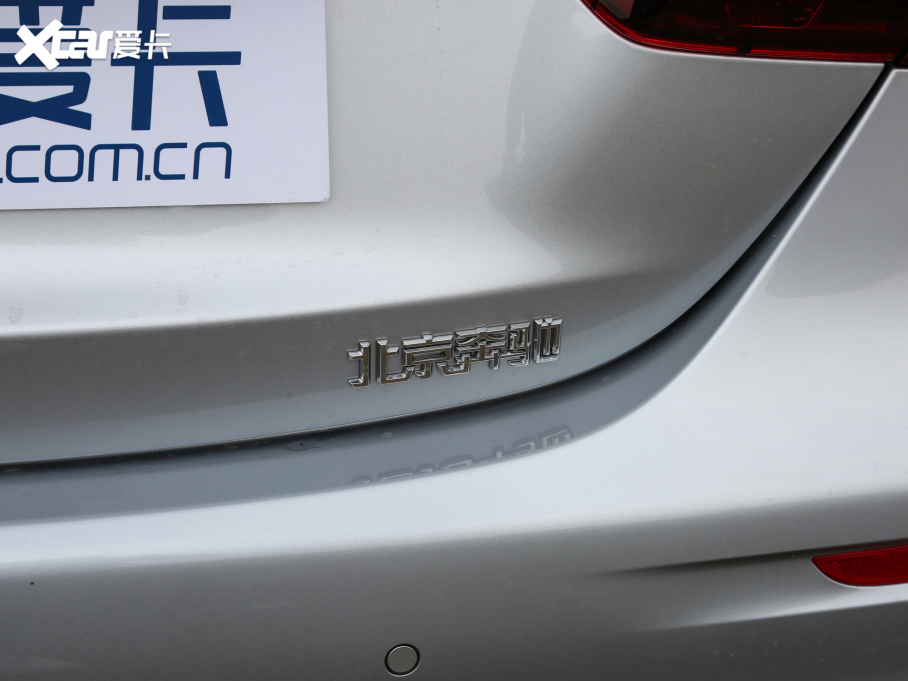 2022YE Ŀ E 300 L \(yn)ӺA