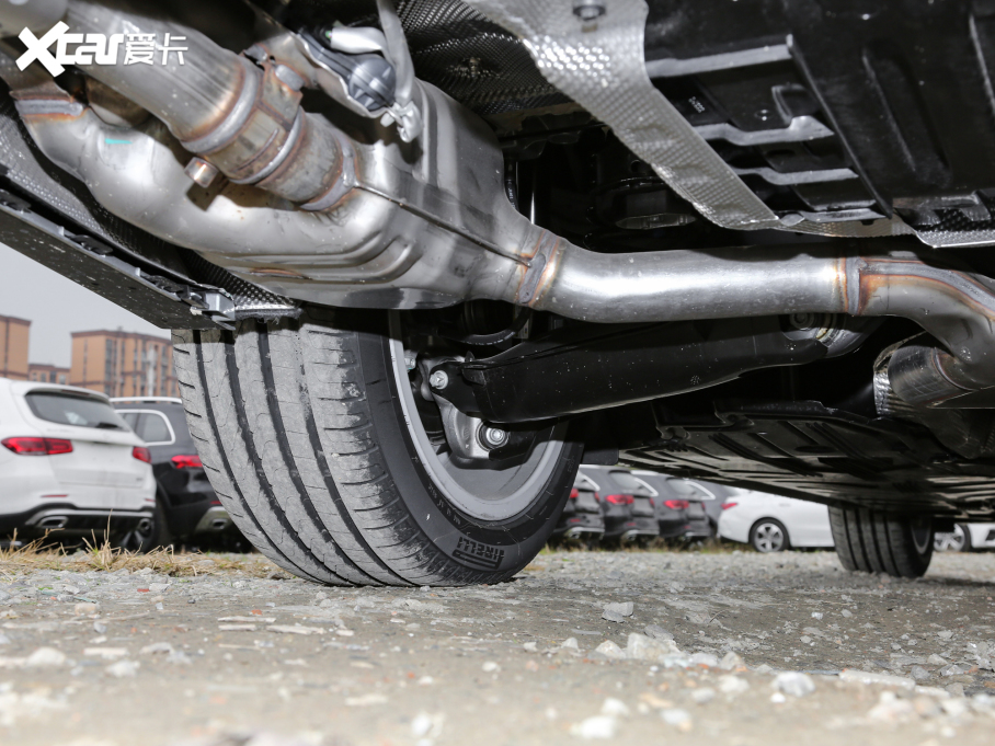 2022YE Ŀ E 300 L \ӺA