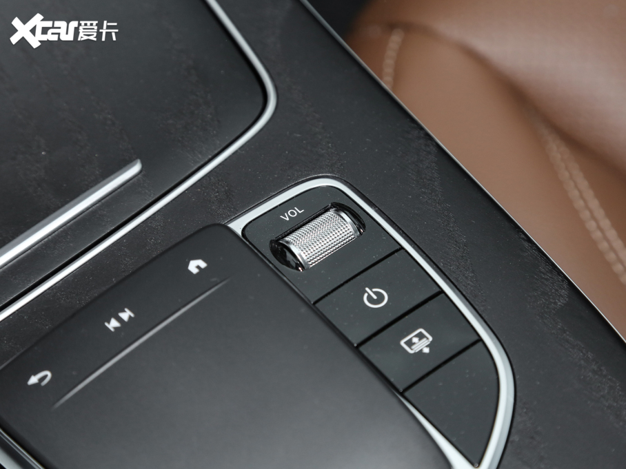 2022YE Ŀ E 300 L \ӺA