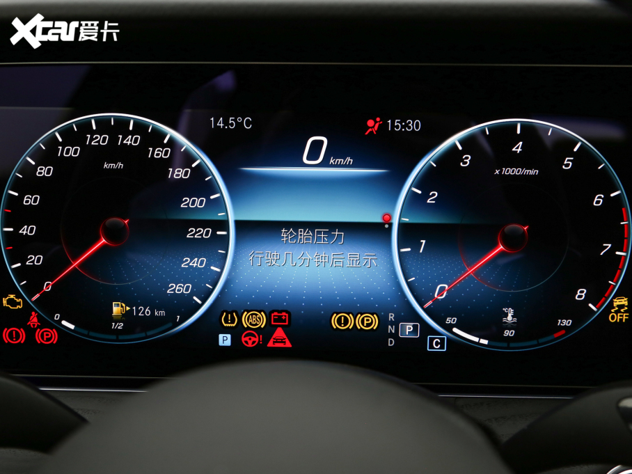 2022YE Ŀ E 300 L \ӺA