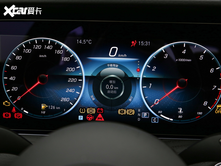 2022YE Ŀ E 300 L \ӺA