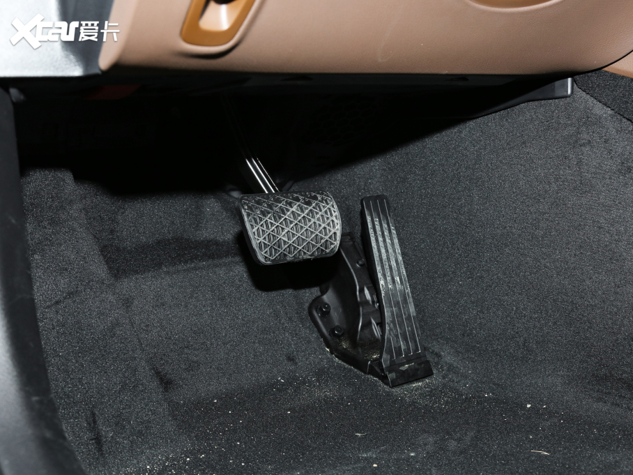 2022YE Ŀ E 300 L \ӺA