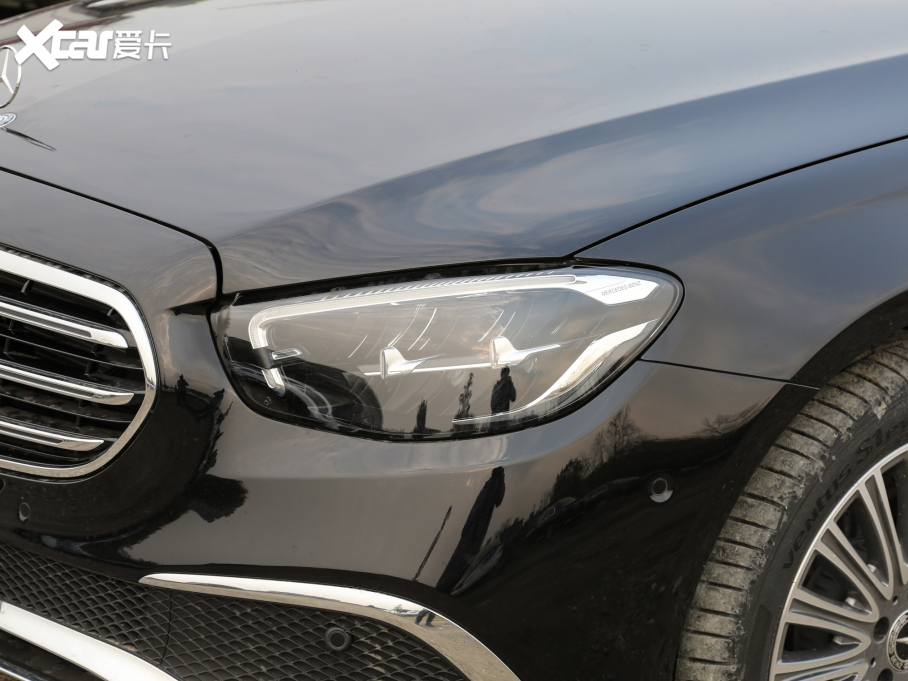 2022YE Ŀ E 300 L A