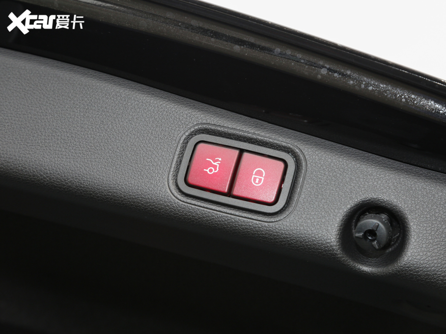 2022YE Ŀ E 300 L A