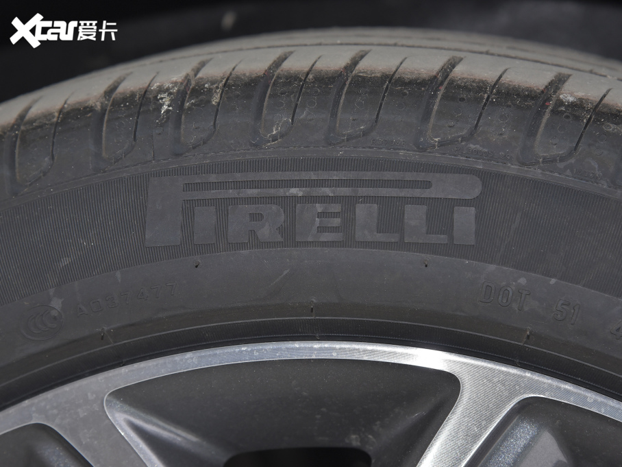 2022YE Ŀ E 300 L \F