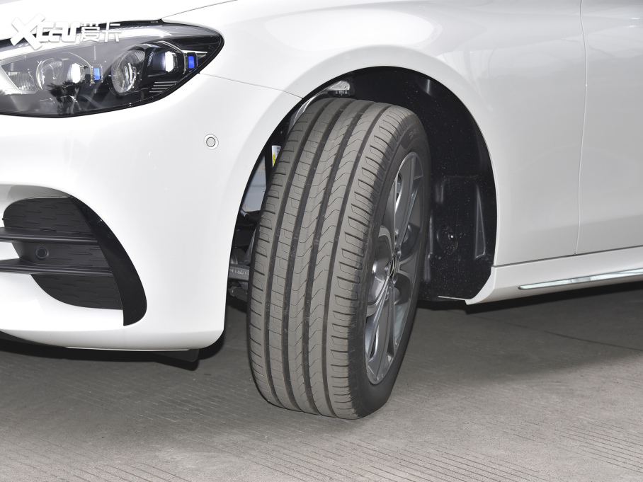 2022YE Ŀ E 300 L \F