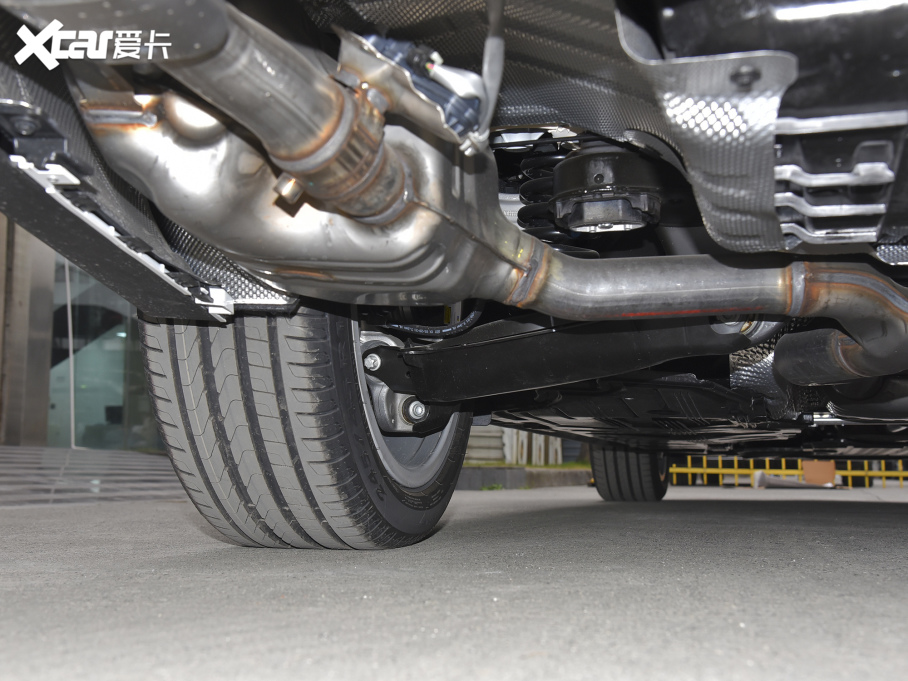 2022YE Ŀ E 300 L \F