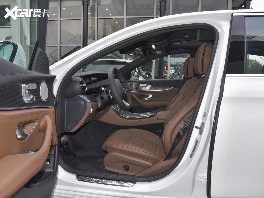 2022YE Ŀ E 300 L \F