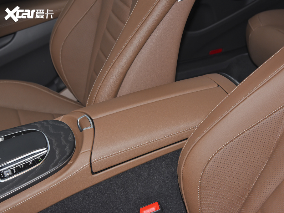 2022YE Ŀ E 300 L \F