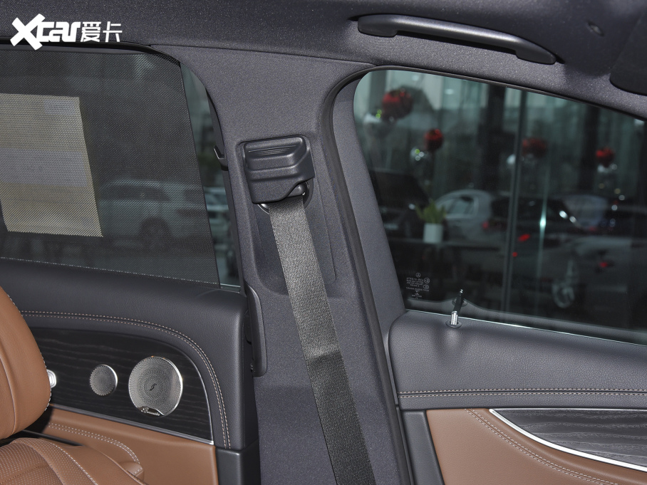 2022YE Ŀ E 300 L \F