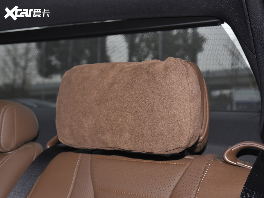 2022YE Ŀ E 300 L \F