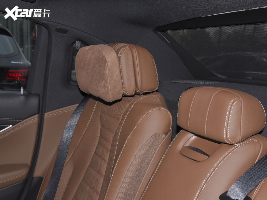 2022YE Ŀ E 300 L \F