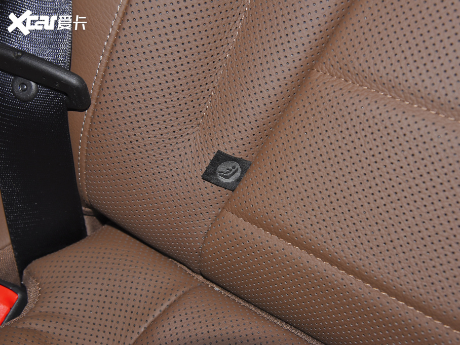 2022YE(j) Ŀ E 300 L \(yn)(dng)F