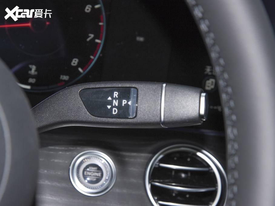 2022YE Ŀ E 300 L \F