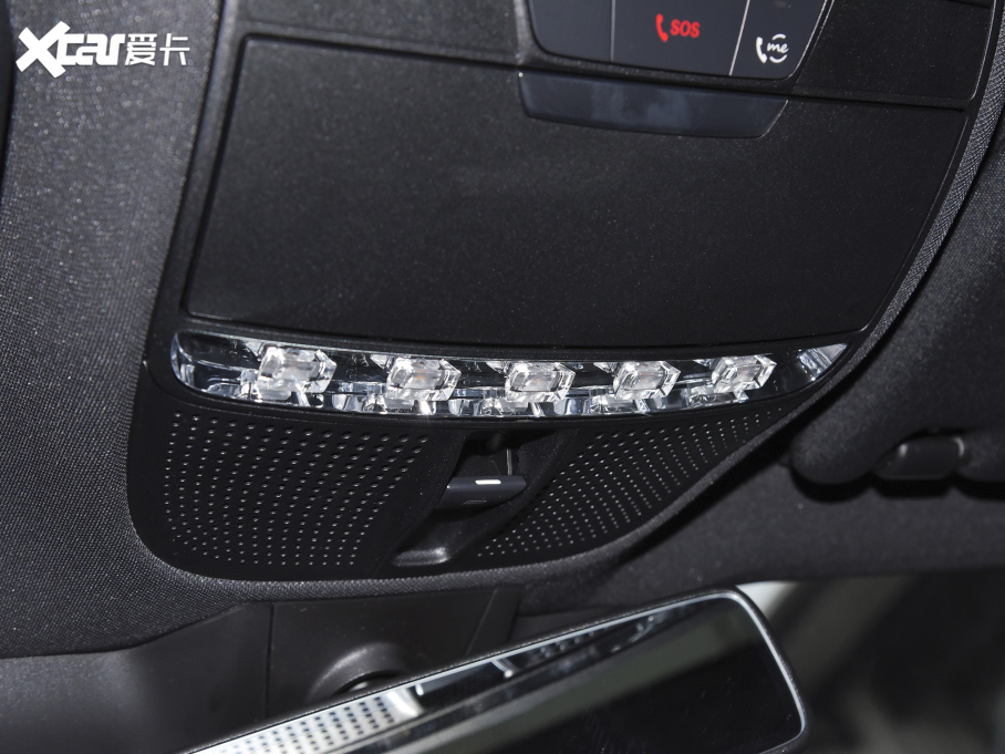 2022YE Ŀ E 300 L \F