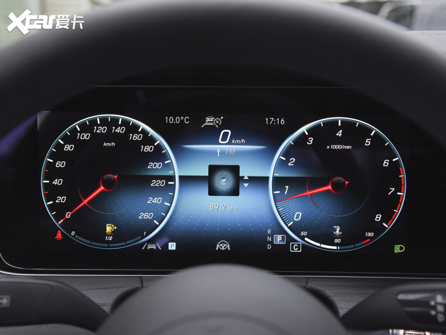 2022YE Ŀ E 300 L \F